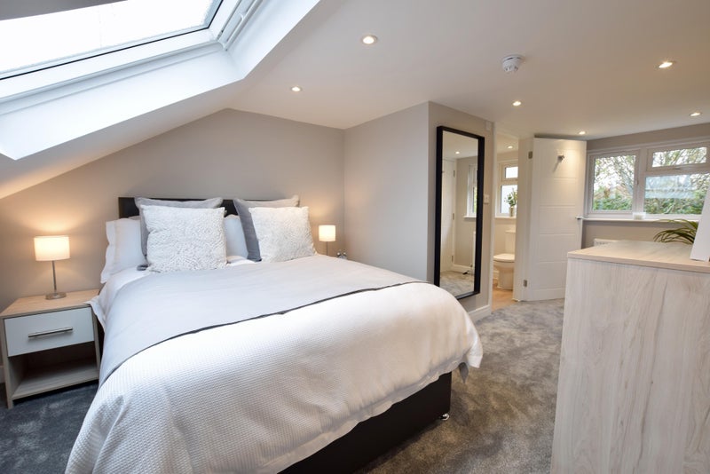 Photo 1: Available from 12th January, £880pcm