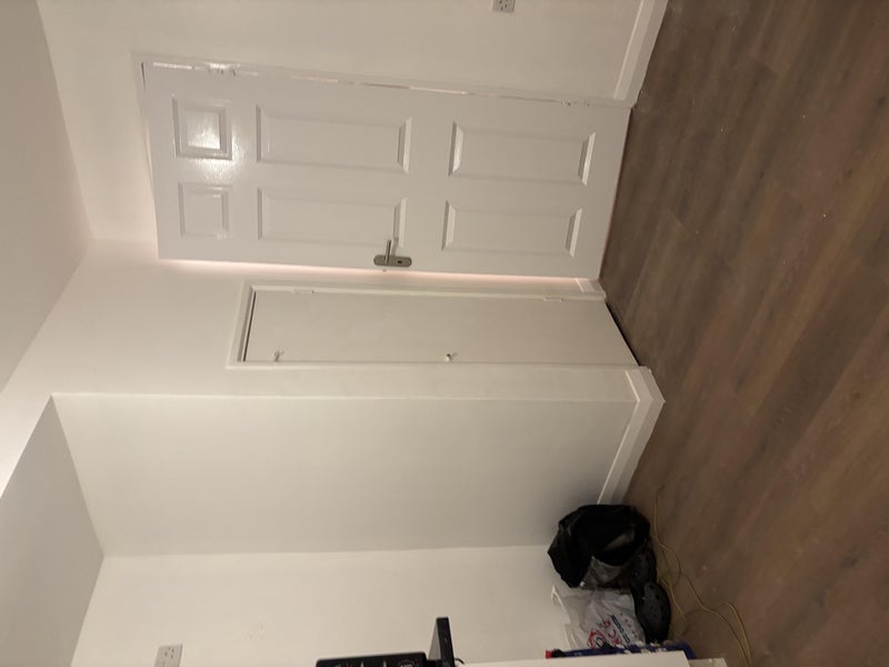 Photo 1: Bedroom/kitchen