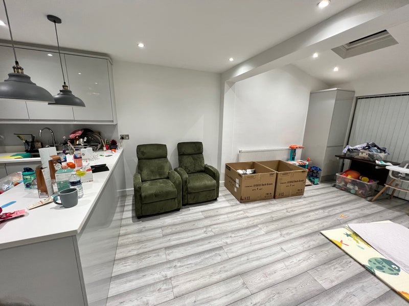 Photo 1: Living room