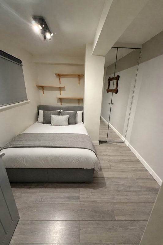 Photo 1: Your Beddrom