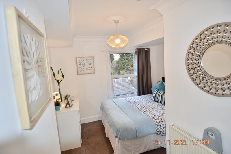 Photo 1: Room 2 rate - £825 pcm all Bills included