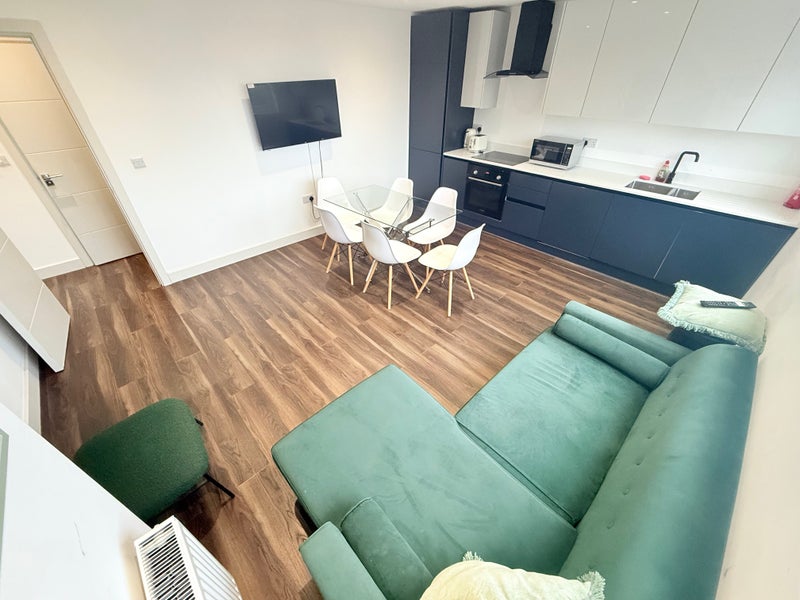 Photo 1: Open Plan Living Room & Kitchen