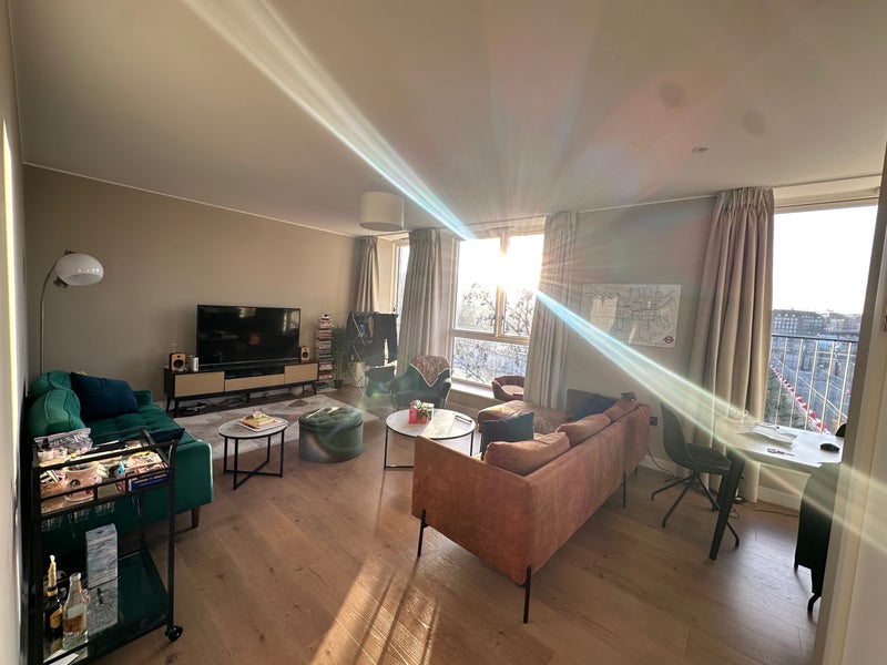 Photo 1: Living room