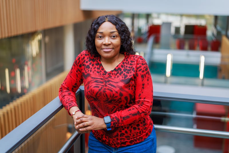 Photo 1: In need of a short let. In Cambridge for brief work starting 16th Jan. Dont mind sharing a room.