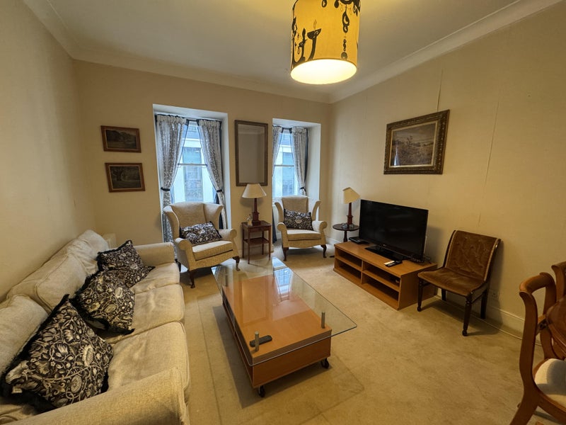 Photo 1: Living room