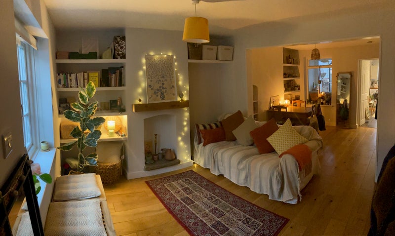 Photo 1: Open plan living room