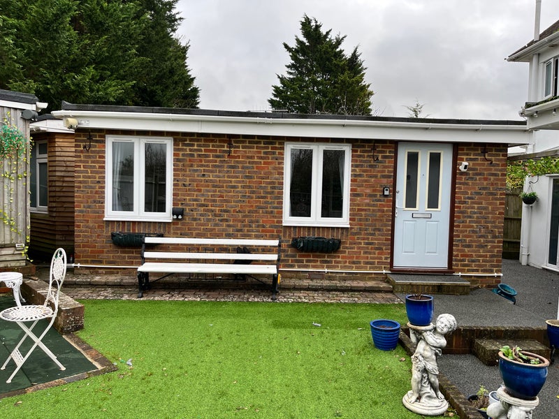 Photo 1: The bunslow