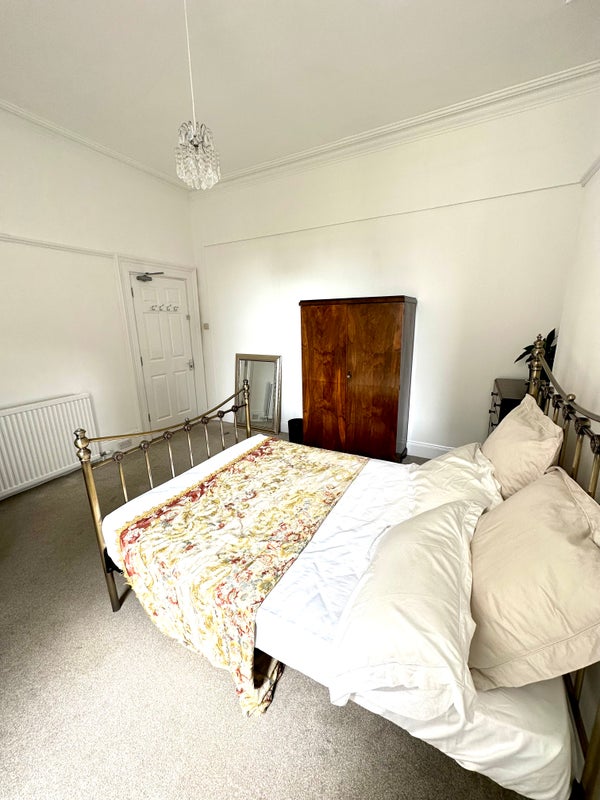 Photo 1: Garden Room, south-facing, EPC C