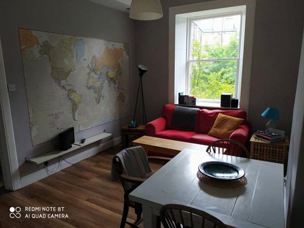 Photo 1: Living room