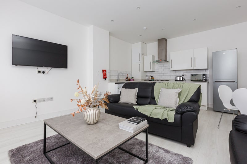 Photo 1: Open-plan Lounge & Kitchen