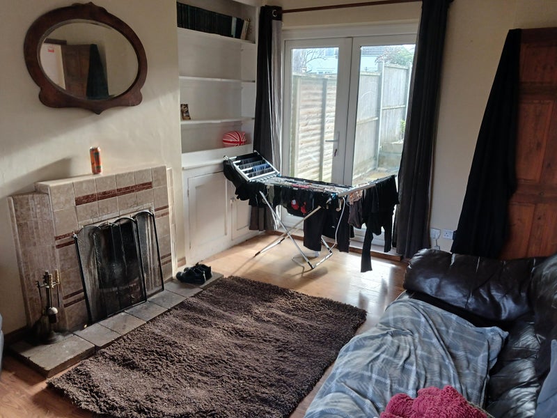 Photo 1: Cozy living room