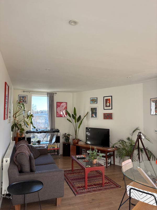 Photo 1: Living room