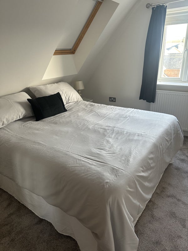 Photo 1: King size bed