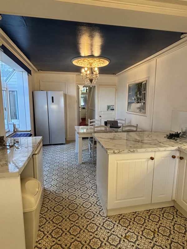 Photo 1: Excellent Shared Kitchen and Dining Space.