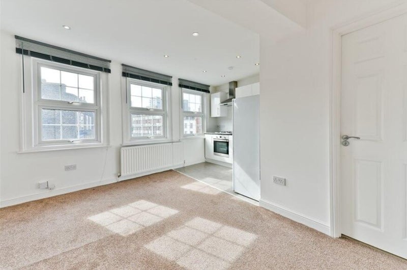 Photo 1: Living room