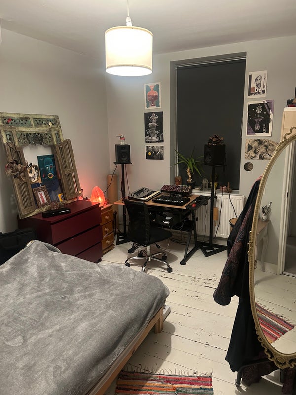 Photo 1: Available bedroom