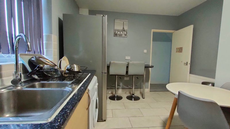 Photo 1: Shared Kitchen