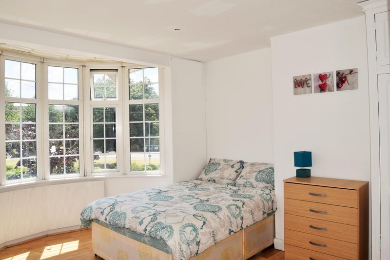 Photo 1: Double Room