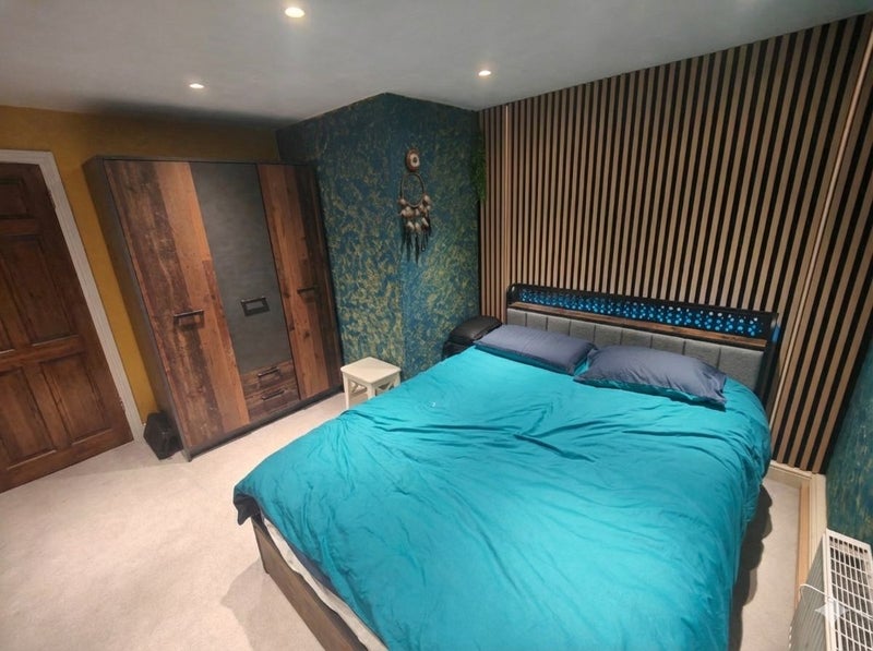 Photo 1: Double Room