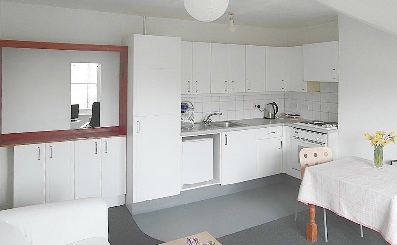 Photo 1: Cooking facilities