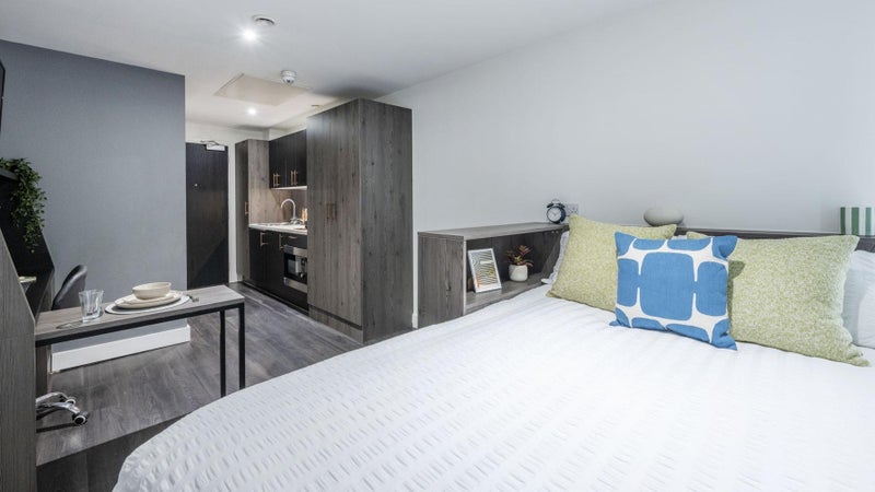 Photo 1: River Studio