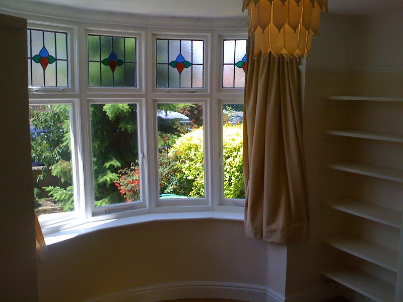 Photo 1: living room