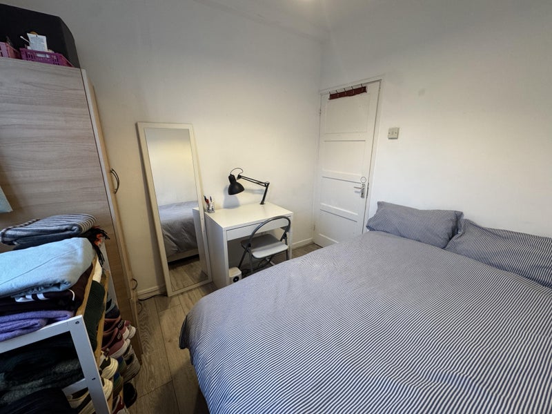 Photo 1: AVAILABLE from 26.01.26 ✶ 800pcm ✶ furnished as in pictures