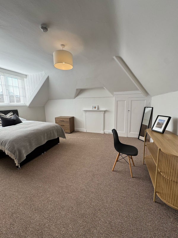 Photo 1: Flat 1, room 6