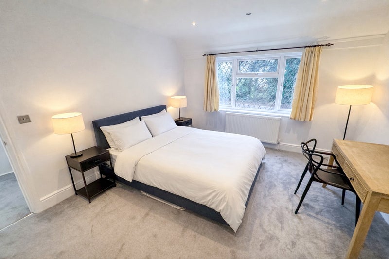 Photo 1: Large Master Bedroom