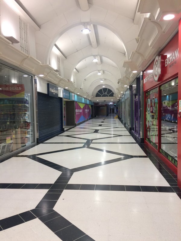 Photo 1: Entrance to flat