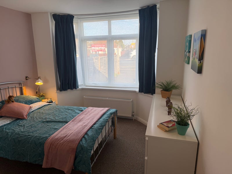 Photo 1: Lots of natural light