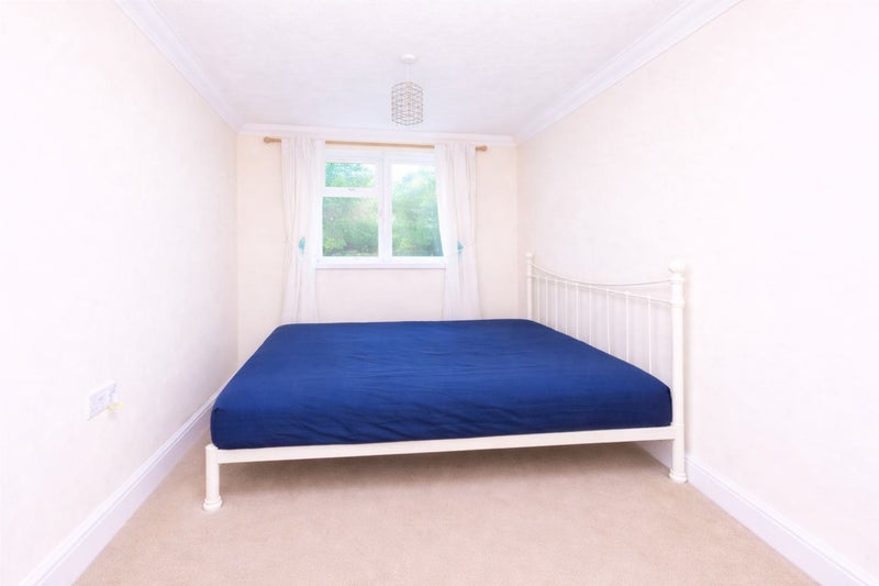 Photo 1: Bedroom Two 15ft 1 x 7ft 10 to the Double Wardrobe - £775PCM - Available January 2026
