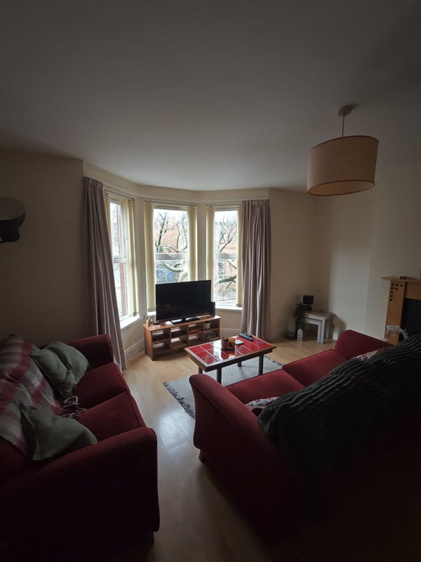 Photo 1: Living room