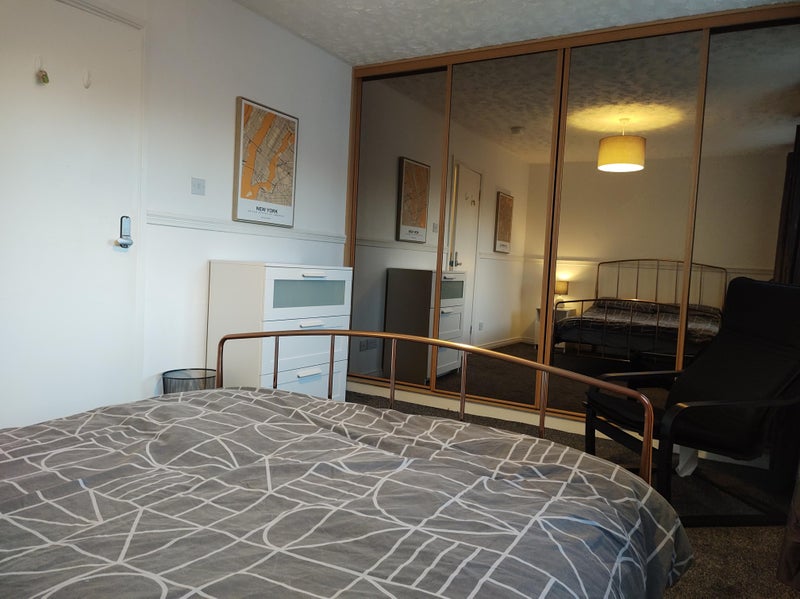 Photo 1: large first floor bedroom