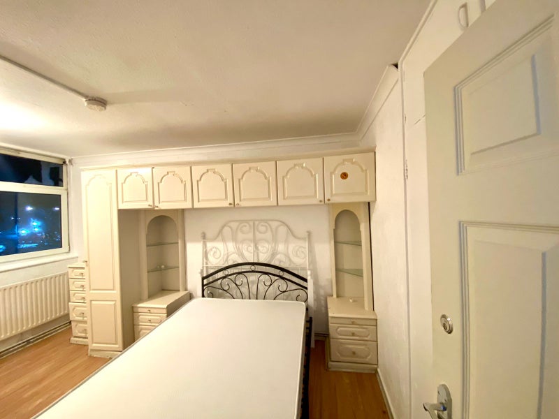 Photo 1: Double Room