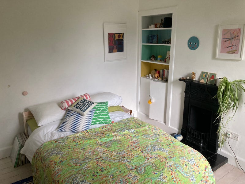 Photo 1: Double Bed Room