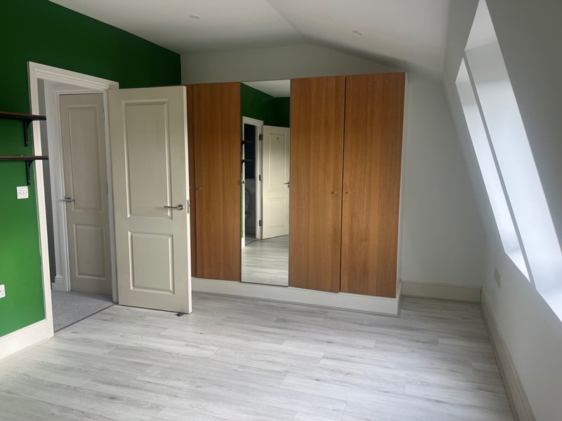 Photo 1: Ensuite bedroom