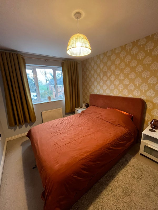 Photo 1: Large double bed