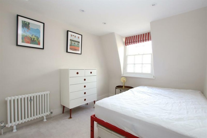 Photo 1: The furnished double bedroom available