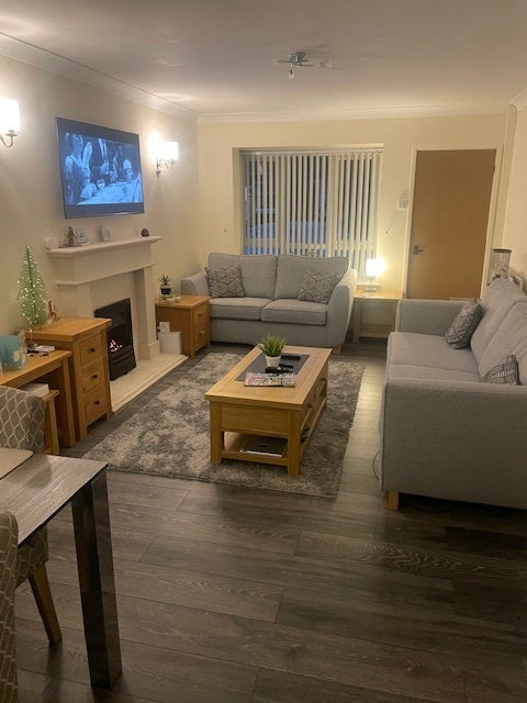 Photo 1: Lounge and dining