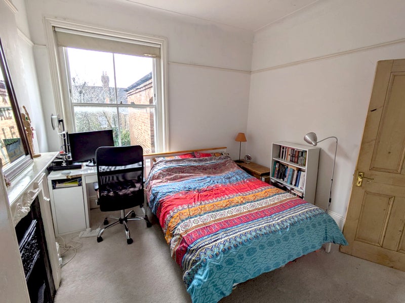 Photo 1: Smaller double room - picture 1