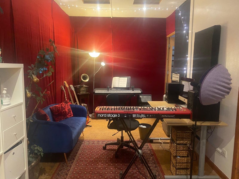 Photo 1: Music studio