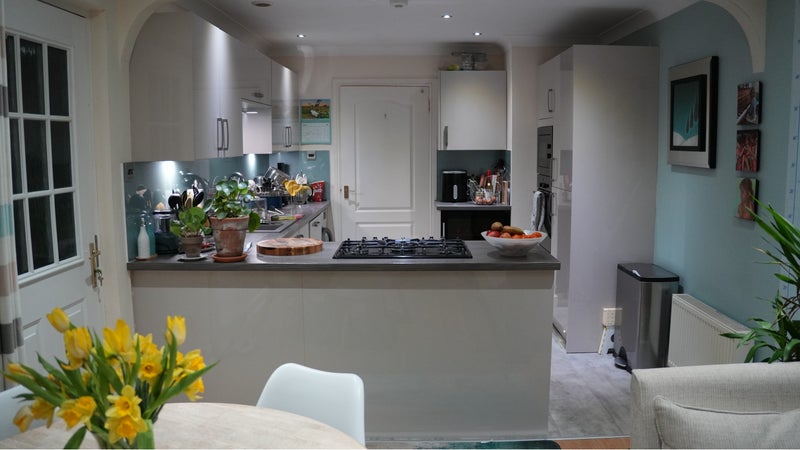 Photo 1: Fabulous bright kitchen