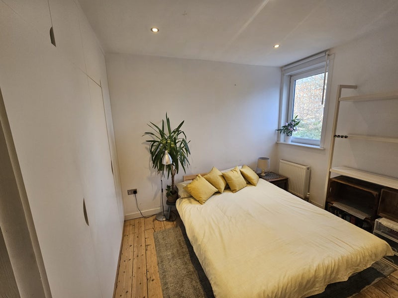 Photo 1: Double room