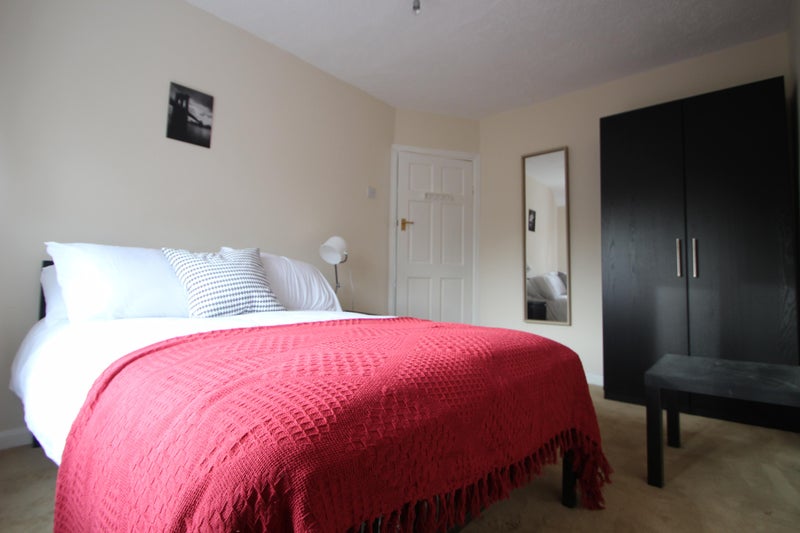 Photo 1: Double room angle 1