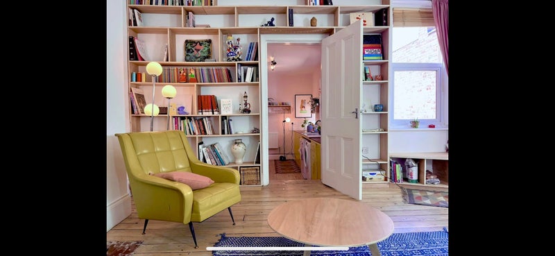 Photo 1: Living room