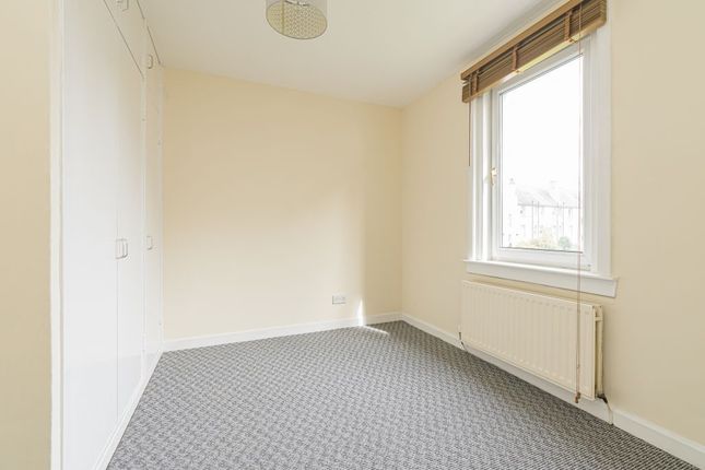 Photo 1: Available double room