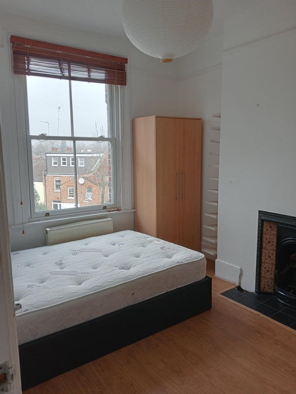 Photo 1: Available bedroom 