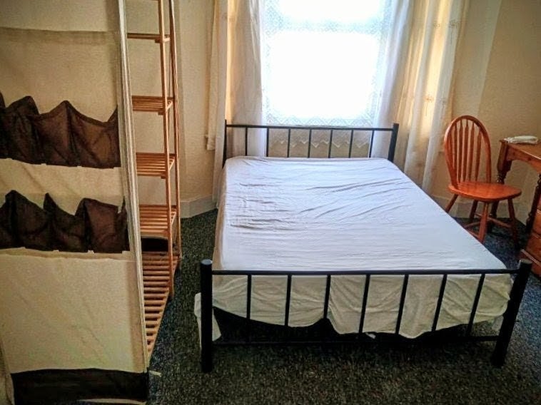 Photo 1: Large room for £595 pcm