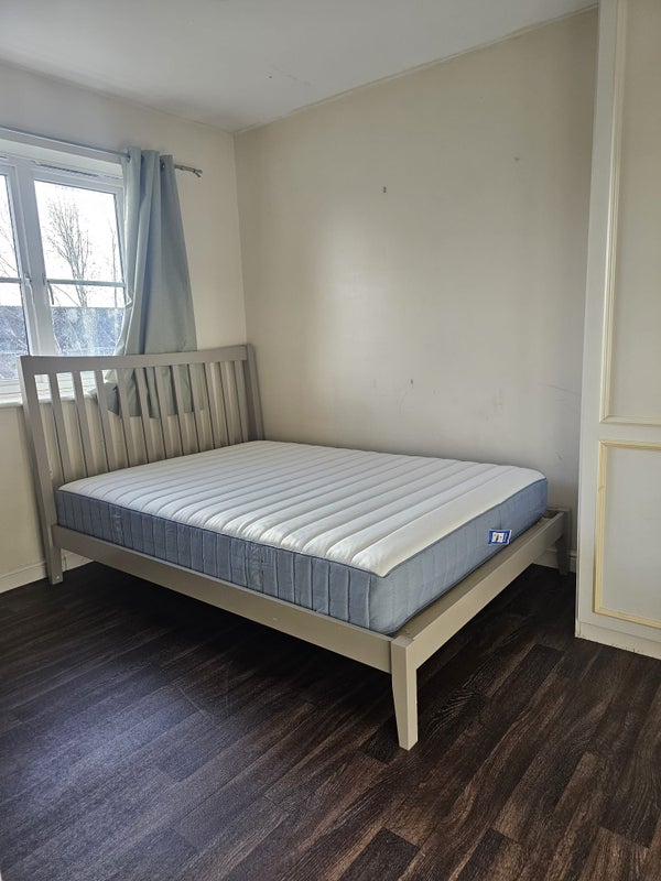 Photo 1: Double Room 